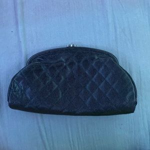 chanel clutch